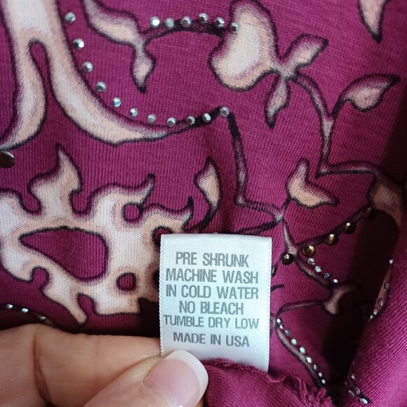 XCVI Top Maroon Scoop Neck Long Sleeve Tee Shirt Medallion Print Womens 1X - Picture 5 of 7